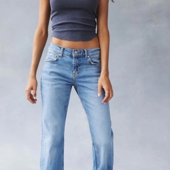 Urban Outfitters BDG Low Rise Flare Jeans - Size 24 - Picture 12 of 12